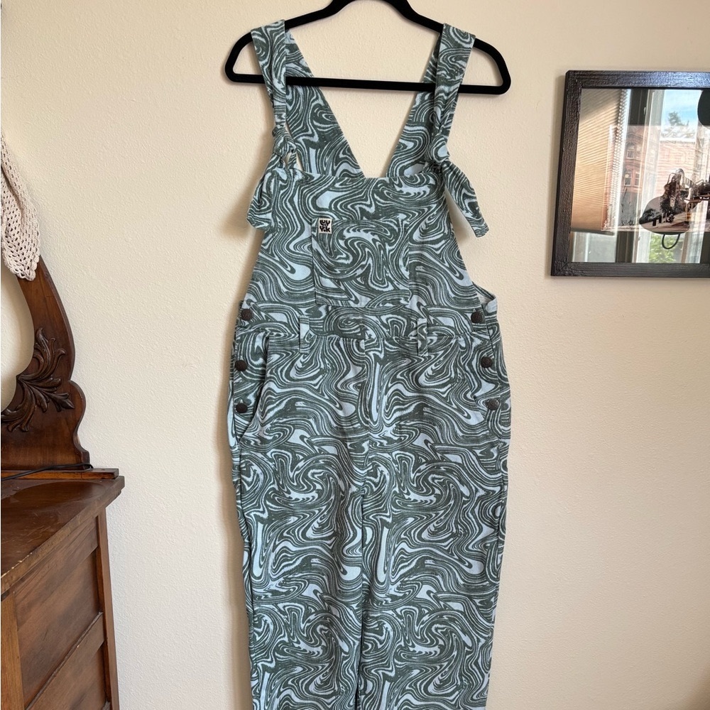 Lucy & Yak L.E. Easton Dungarees "Beau" Print